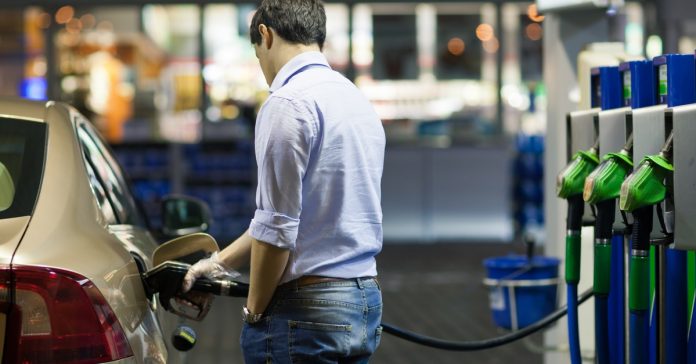 Carburanti: fattura elettronica valida anche senza la targa del veicolo