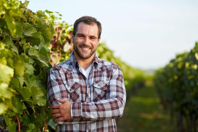 Bonus 600 euro: l’INPS dice sì ai familiari coadiuvanti e imprenditori agricoli