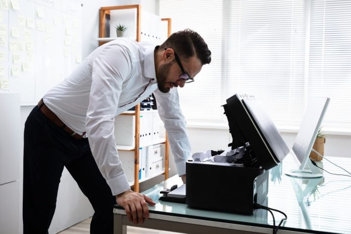 Come proteggere i documenti in stampa all'interno di studi professionali e uffici